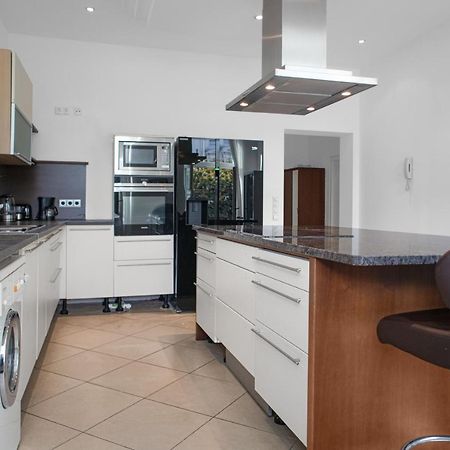 Superb 7Br Shared Apartment- Near Hauptbahnhof Wien Eksteriør billede