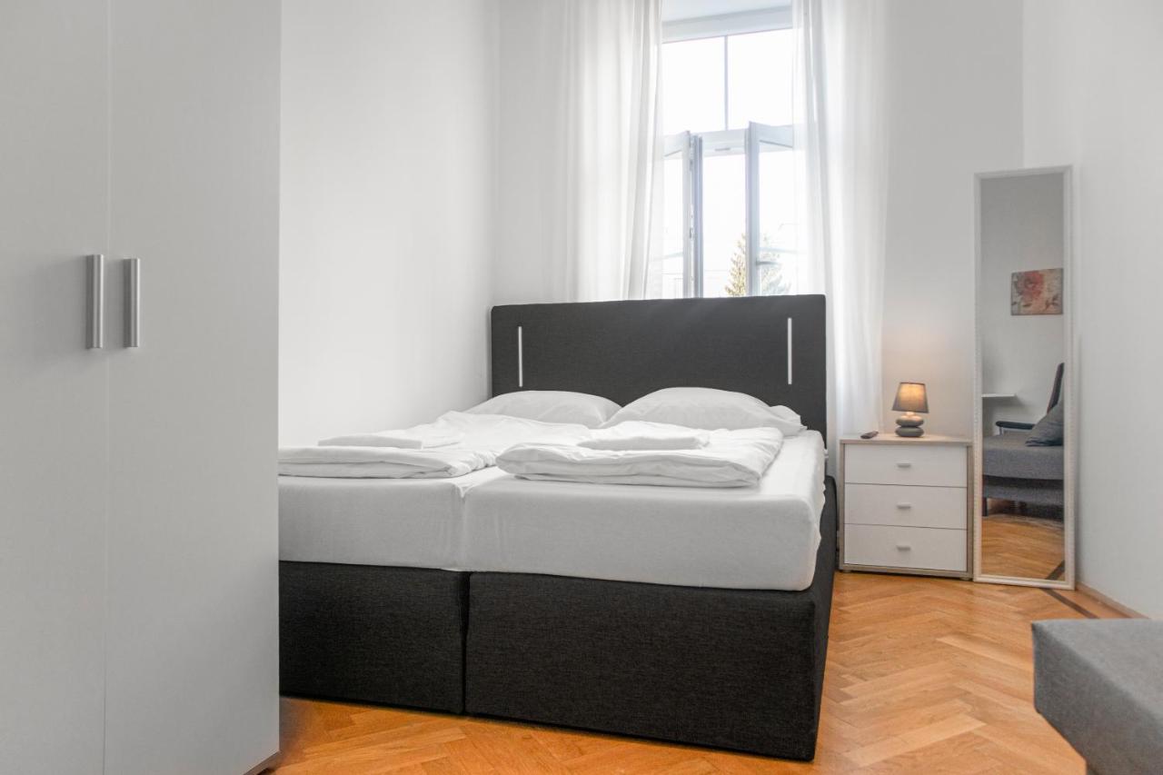 Superb 7Br Shared Apartment- Near Hauptbahnhof Wien Eksteriør billede