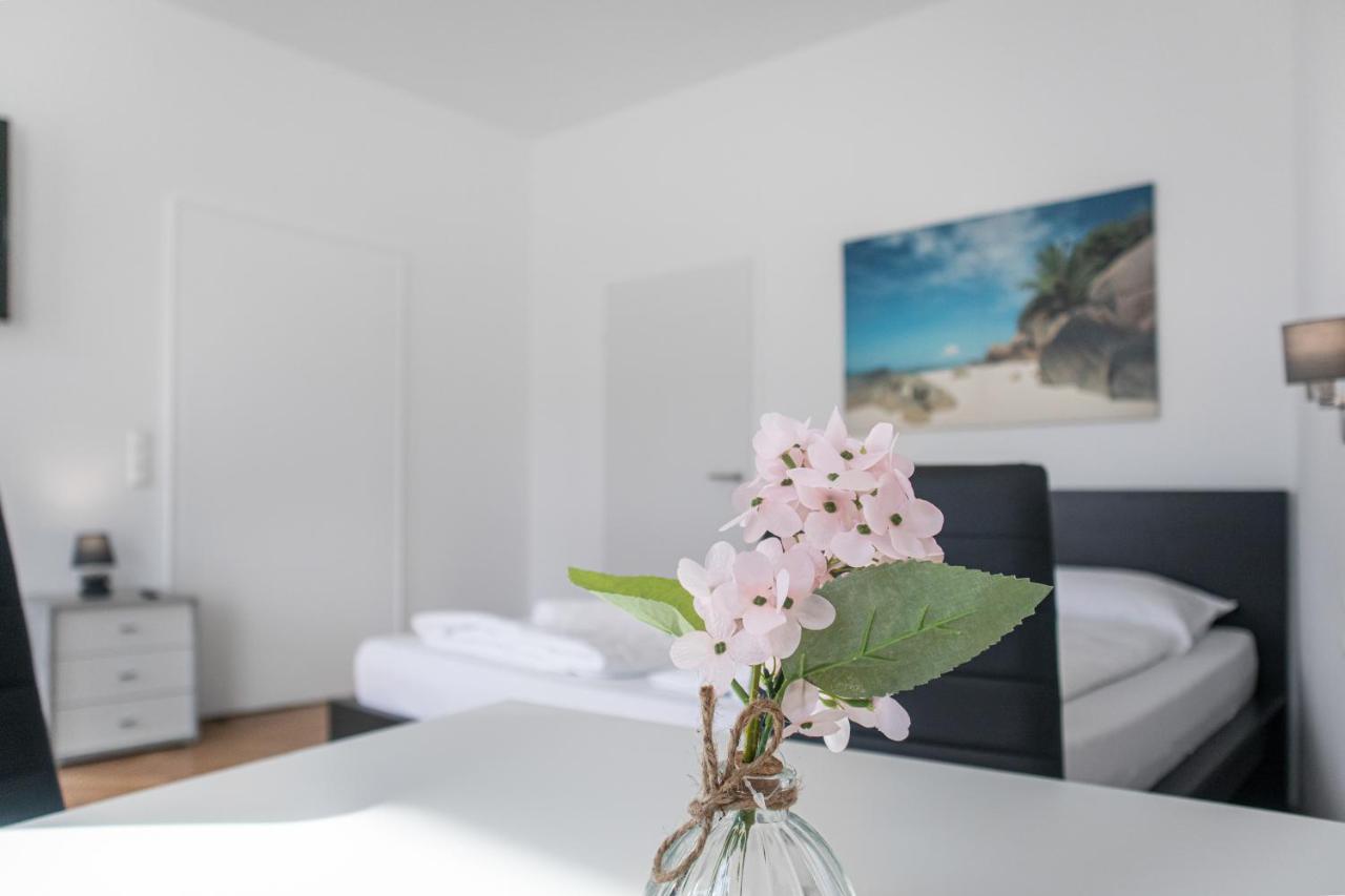Superb 7Br Shared Apartment- Near Hauptbahnhof Wien Eksteriør billede