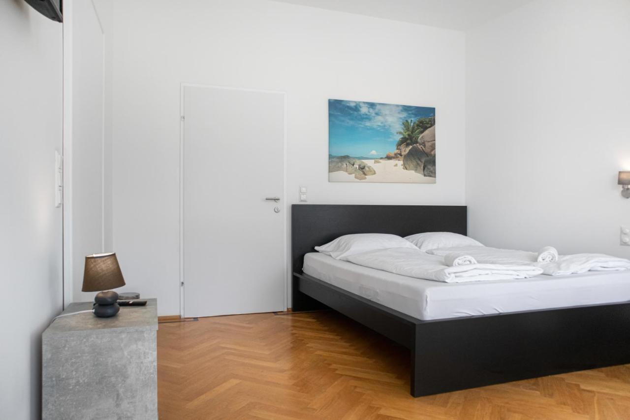 Superb 7Br Shared Apartment- Near Hauptbahnhof Wien Eksteriør billede
