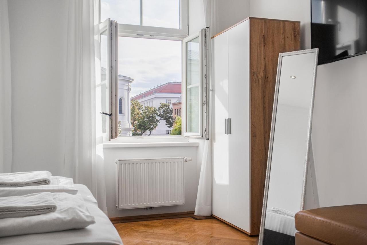 Superb 7Br Shared Apartment- Near Hauptbahnhof Wien Eksteriør billede