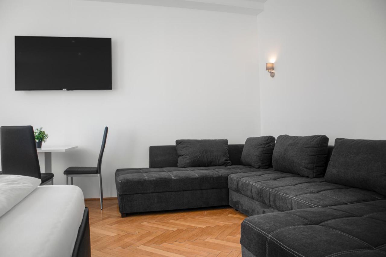 Superb 7Br Shared Apartment- Near Hauptbahnhof Wien Eksteriør billede