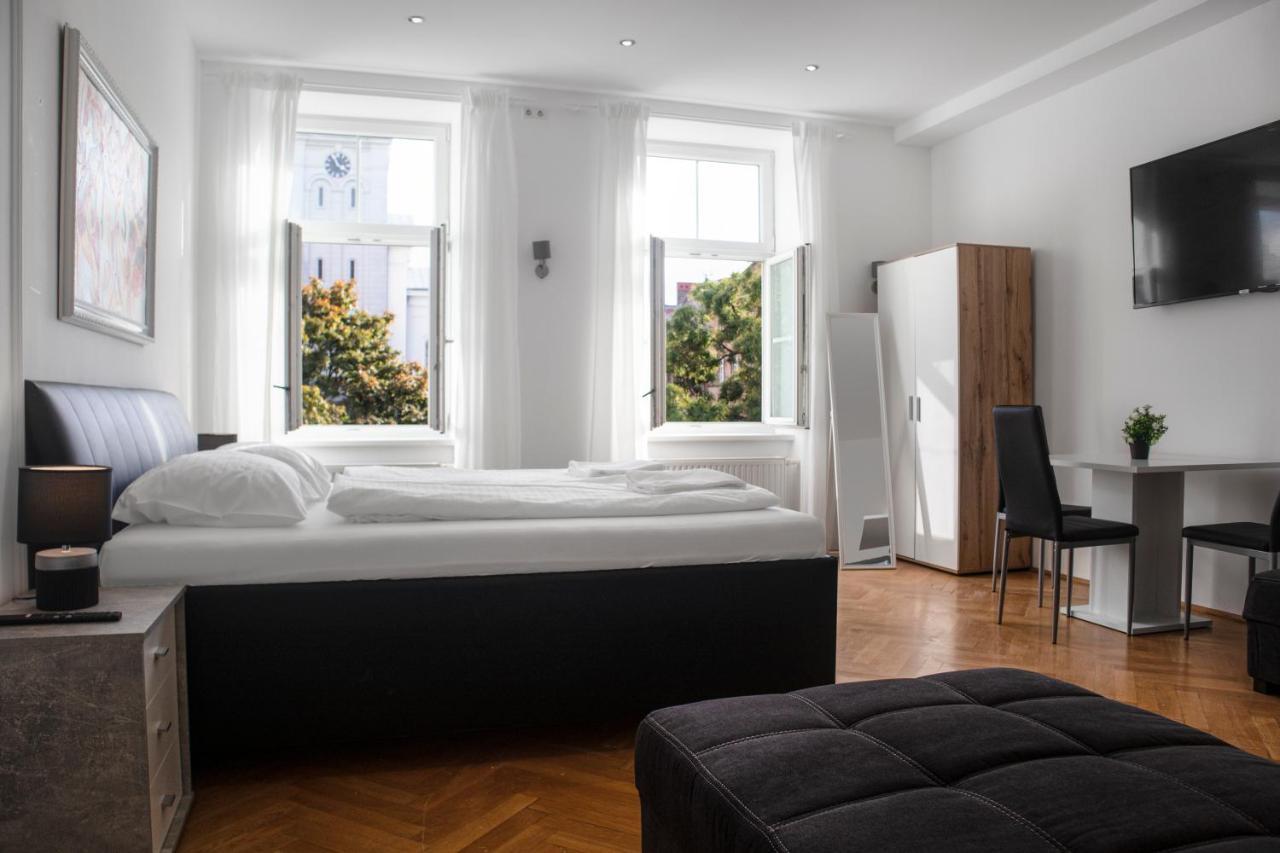 Superb 7Br Shared Apartment- Near Hauptbahnhof Wien Eksteriør billede