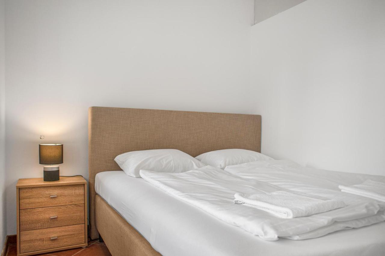 Superb 7Br Shared Apartment- Near Hauptbahnhof Wien Eksteriør billede
