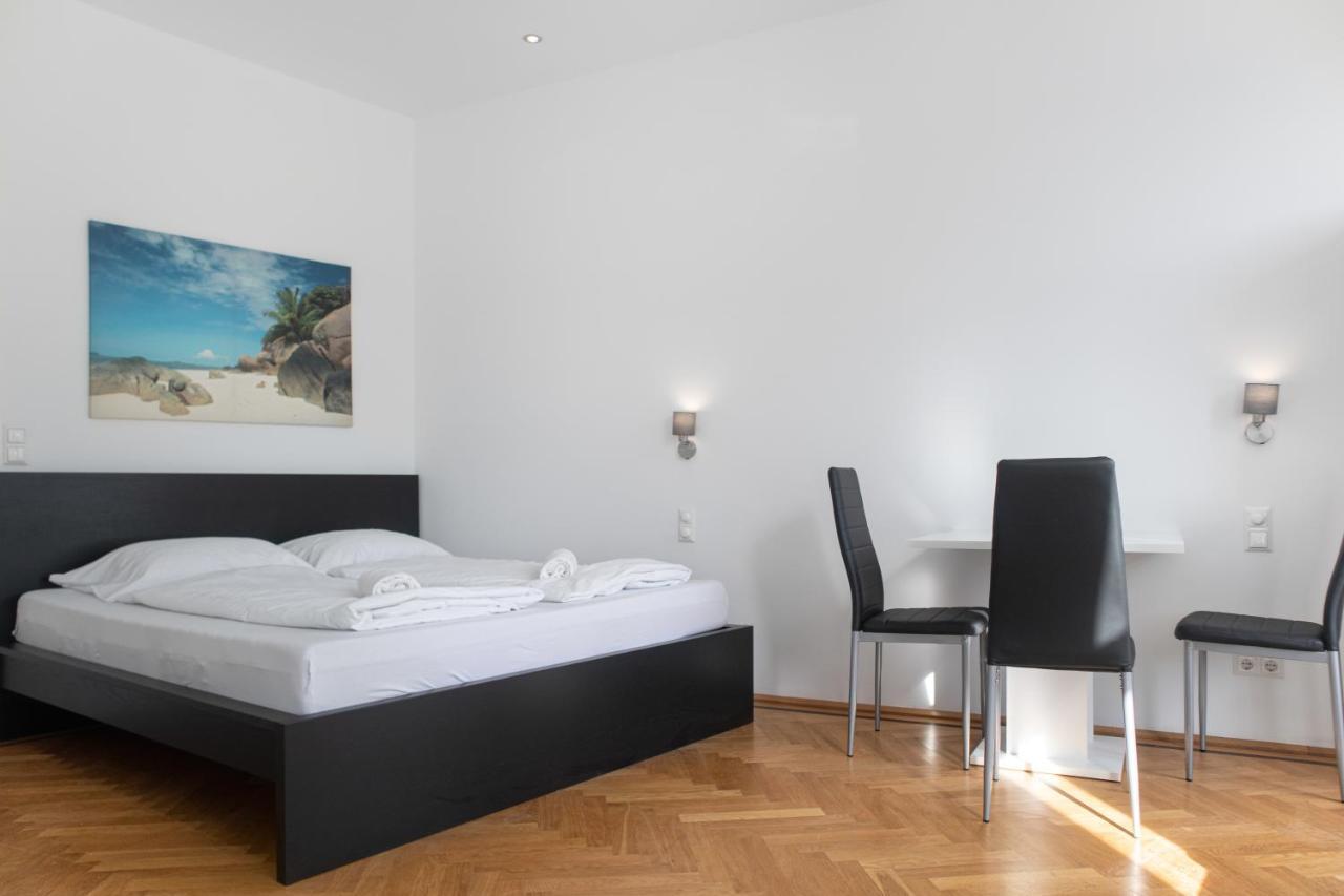 Superb 7Br Shared Apartment- Near Hauptbahnhof Wien Eksteriør billede