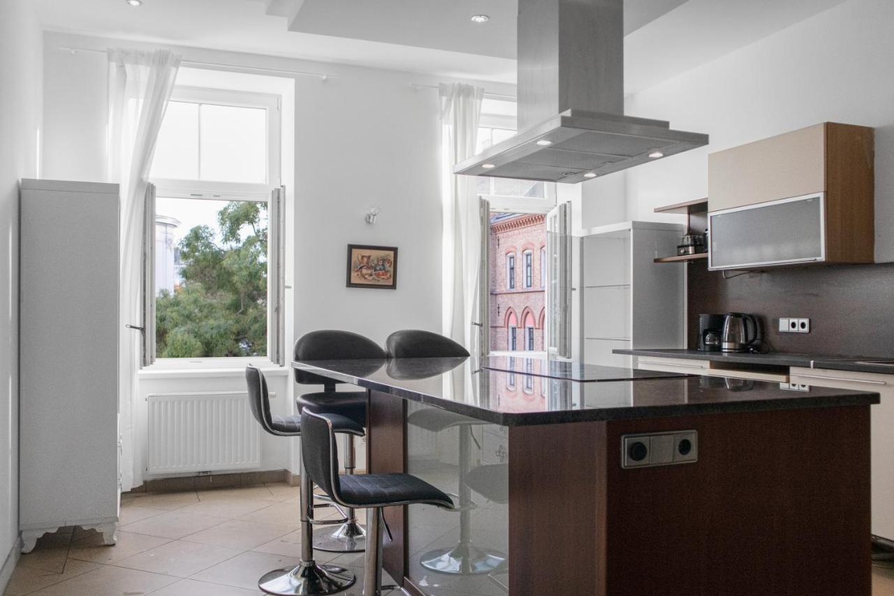 Superb 7Br Shared Apartment- Near Hauptbahnhof Wien Eksteriør billede