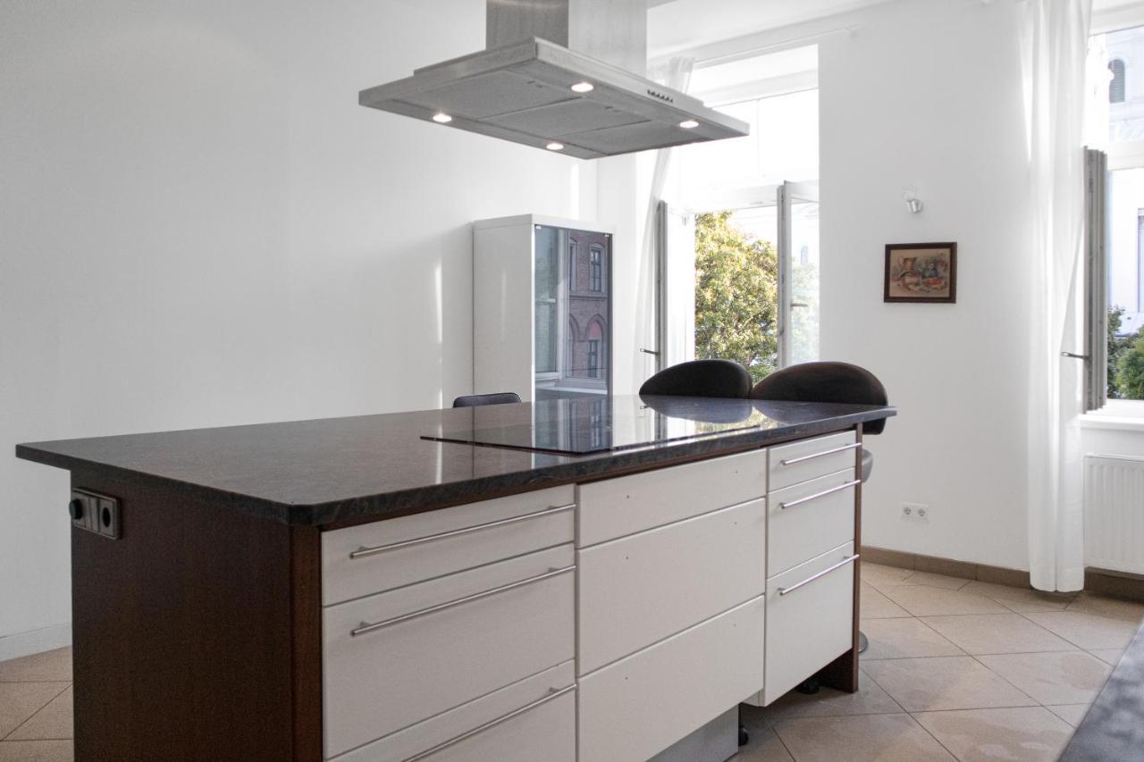 Superb 7Br Shared Apartment- Near Hauptbahnhof Wien Eksteriør billede